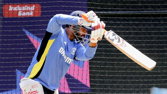 ind-vs-pak-2024-t20-world-cup-rishabh-pant-has-a-hilarious-fan-chant-for-pakistan-skipper-babar-azam